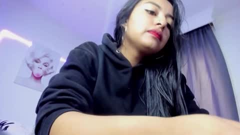 Canela online show from March 2026 04:57:01 PM