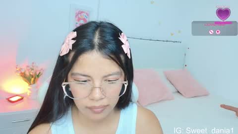 Snapshot of sweet_dania_ chatting on September 2025 02:50:02 AM sweet_dania_ online show from September 2025 02:50:02 AM