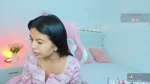 Snapshot of sweet_dania_ chatting on October 2025 08:22:02 AM sweet_dania_ online show from October 2025 08:22:02 AM