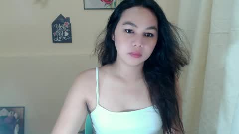 Snapshot of sweet_danicaa chatting on May 2026 05:31:02 PM danice online show from May 2026 05:31:02 PM