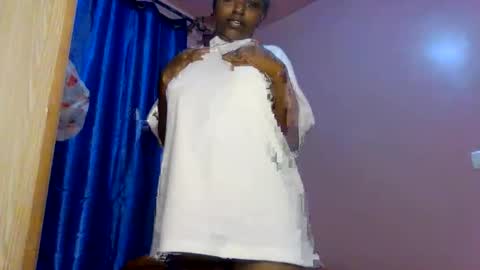 Snapshot of sweet_ebony001 chatting on March 2026 05:18:02 PM sweet_ebony001 online show from March 2026 05:18:02 PM