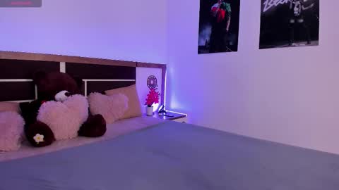 Alexia online show from October 2025 03:15:02 AM
