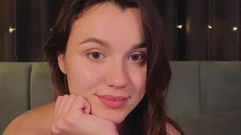 Snapshot of sweet_haeven chatting on January 2025 02:08:02 AM Im Mia.LOVELY PATTERNS 100 120 160 200 my toy buzzes from 2 tip online show from January 2025 02:08:02 AM