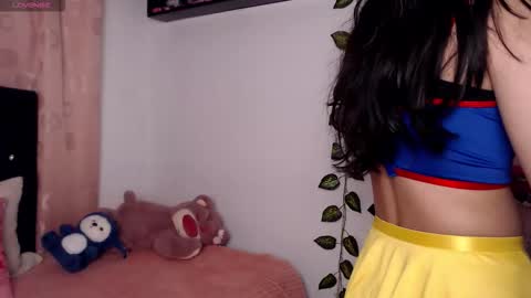 Hannah online show from November 2025 09:48:02 AM