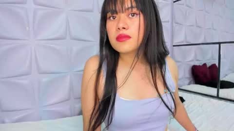 Snapshot of sweet_helen_ chatting on November 2025 07:38:01 PM Lyn online show from November 2025 07:38:01 PM