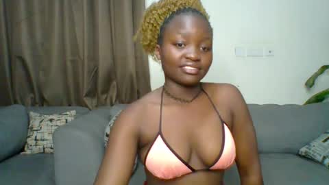 Snapshot of sweet_jenica chatting on June 2026 04:56:01 AM ESTHER NEEMA online show from June 2026 04:56:01 AM