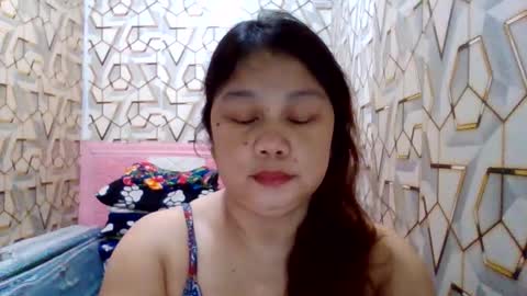sweet_kayley online show from October 2025 02:31:01 AM