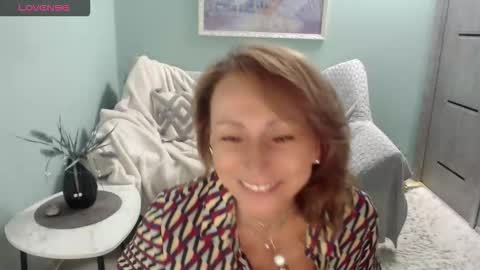 Snapshot of sweet_kitty5 chatting on October 2025 05:59:01 AM Helen online show from October 2025 05:59:01 AM