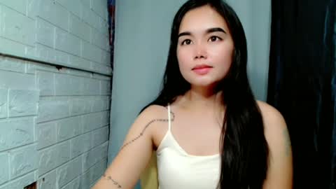 Snapshot of sweet_laika chatting on June 2026 04:09:01 AM LAIKA online show from June 2026 04:09:01 AM