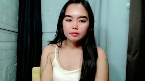 Snapshot of sweet_laika chatting on June 2026 04:57:01 AM LAIKA online show from June 2026 04:57:01 AM