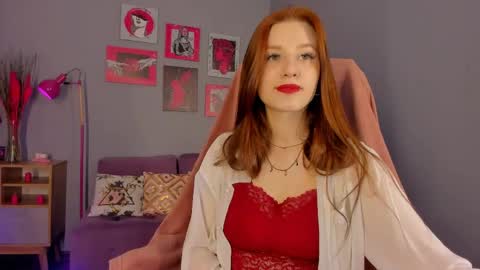 sweet_lottie online show from April 2026 12:11:02 PM