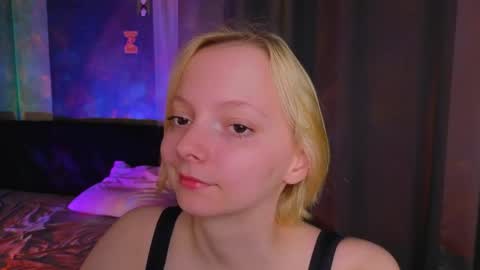 Lana online show from May 2026 05:19:02 PM