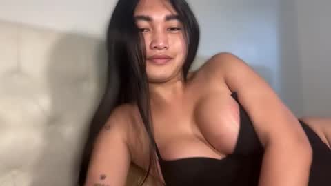 Snapshot of sweet_mariax chatting on April 2026 11:51:02 PM Maria Stella online show from April 2026 11:51:02 PM