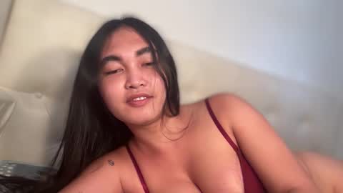 Snapshot of sweet_mariax chatting on April 2026 12:57:01 AM Maria Stella online show from April 2026 12:57:01 AM