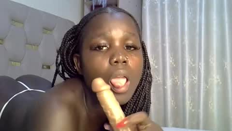 Snapshot of sweet_melodiyy chatting on March 2026 07:13:02 PM sweet_melodiyy online show from March 2026 07:13:02 PM