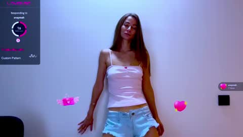 Mia online show from July 2026 10:56:02 AM