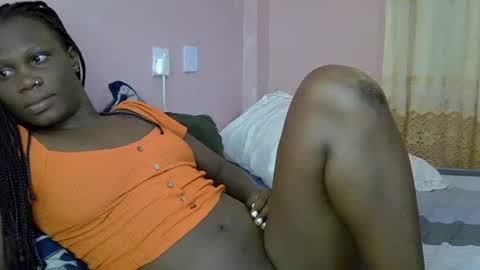 Lisa online show from October 2025 04:11:01 AM