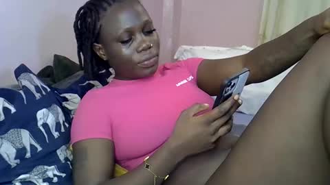 Lisa online show from October 2025 06:46:02 AM