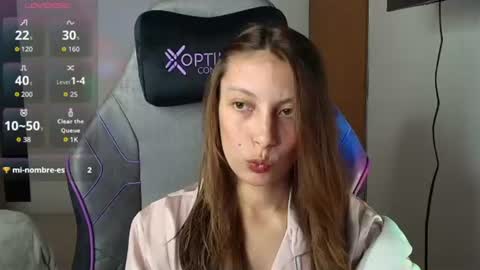 Snapshot of sweet_moon_v_ chatting on June 2026 01:52:02 AM sweet_moon_v_ online show from June 2026 01:52:02 AM