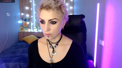 sweet_n_strong online show from December 2025 08:19:02 AM