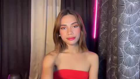 sweet_nikki03 online show from December 2025 06:17:01 PM