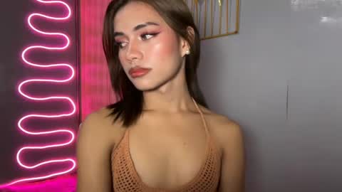 Snapshot of sweet_nikki03 chatting on April 2026 08:37:02 PM sweet_nikki03 online show from April 2026 08:37:02 PM