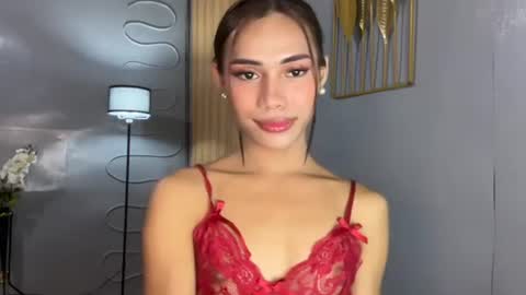 Snapshot of sweet_nikki03 chatting on May 2026 10:32:02 AM sweet_nikki03 online show from May 2026 10:32:02 AM