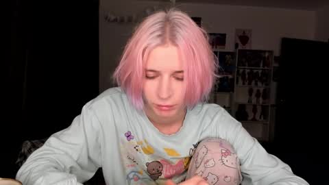 kira online show from October 2025 09:26:02 PM