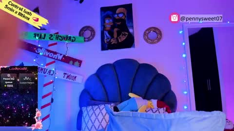 Snapshot of sweet_penny_ chatting on December 2024 11:06:02 PM Penny online show from December 2024 11:06:02 PM