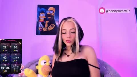 Snapshot of sweet_penny_ chatting on February 2025 10:43:02 PM Penny online show from February 2025 10:43:02 PM