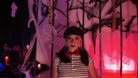 Snapshot of sweet_penny_ chatting on October 2025 12:32:01 AM Penny online show from October 2025 12:32:01 AM