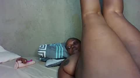 sweet_pie29 online show from April 2026 02:51:02 AM