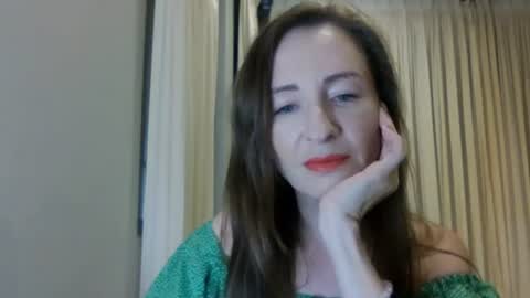 Snapshot of sweet_poeme chatting on June 2026 12:40:01 PM sweet_poeme online show from June 2026 12:40:01 PM