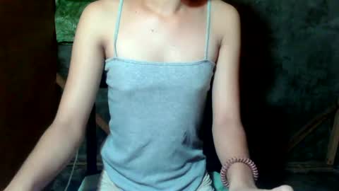 Snapshot of sweet_polly222 chatting on June 2026 01:50:01 PM POLLY online show from June 2026 01:50:01 PM