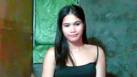 Snapshot of sweet_polly222 chatting on July 2026 01:40:01 PM POLLY online show from July 2026 01:40:01 PM