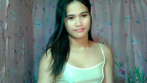 Snapshot of sweet_polly222 chatting on July 2026 02:13:02 PM POLLY online show from July 2026 02:13:02 PM