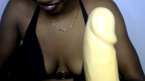 Snapshot of sweet_pussy04 chatting on July 2026 10:05:02 PM sweet girl online show from July 2026 10:05:02 PM