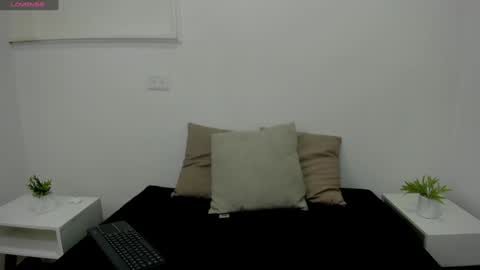 Snapshot of sweet_quinn_ chatting on January 2025 05:02:01 PM Sweet Quinn online show from January 2025 05:02:01 PM