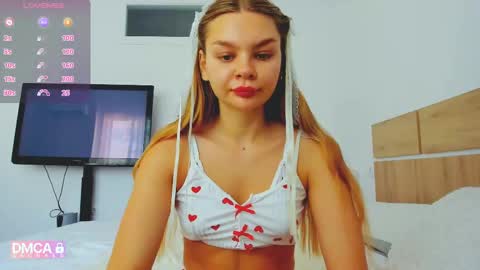 Snapshot of sweet_sabriina chatting on June 2026 06:40:01 AM Sabina online show from June 2026 06:40:01 AM