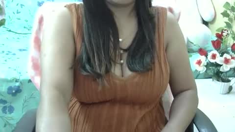 Snapshot of sweet_shivani chatting on March 2025 11:17:01 AM sweet_shivani online show from March 2025 11:17:01 AM