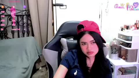 Snapshot of sweet_sirenxx chatting on July 2026 05:59:02 PM Leah online show from July 2026 05:59:02 PM