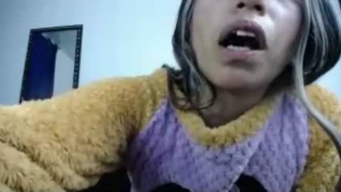 Snapshot of sweet_skylove_ chatting on June 2026 12:33:02 AM Adriana online show from June 2026 12:33:02 AM