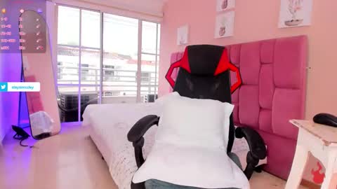 sweet_stacie online show from October 2025 01:56:02 PM