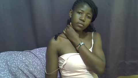 Snapshot of sweet_tattiana chatting on May 2026 07:02:02 AM Tatty online show from May 2026 07:02:02 AM