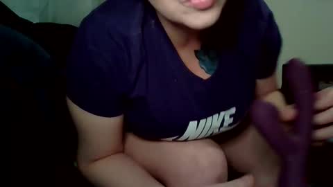 Sweet Tits online show from November 2025 10:42:02 PM