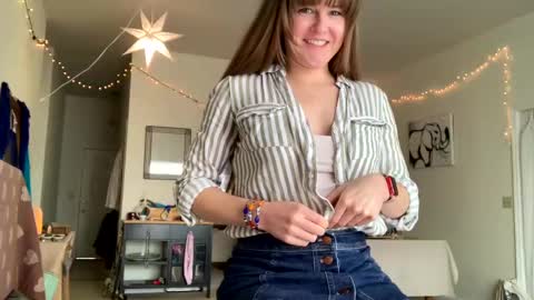 Heidi Brenner - Please check bio for schedule  FAQ online show from March 2025 05:18:02 PM