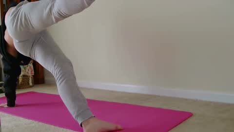 Heidi Brenner - Please check bio for schedule  FAQ online show from November 2025 01:34:02 PM