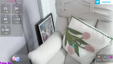 sweet_yumiq online show from October 2025 04:43:01 AM