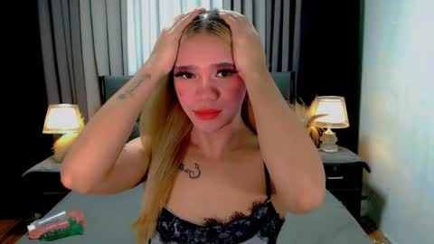 Snapshot of sweet_zoey12 chatting on May 2026 03:07:02 PM bea takashi online show from May 2026 03:07:02 PM
