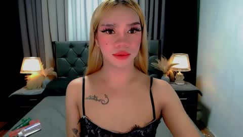 Snapshot of sweet_zoey12 chatting on May 2026 08:55:02 AM bea takashi online show from May 2026 08:55:02 AM